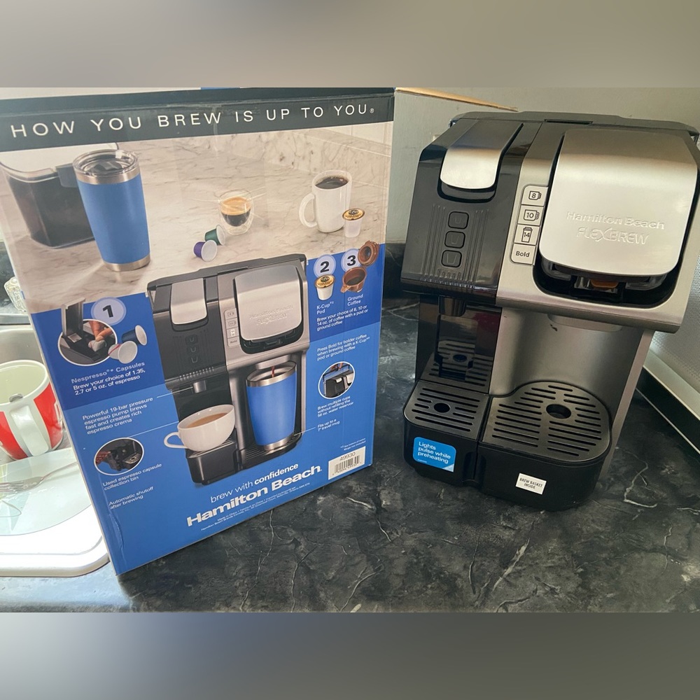 Hamilton Beach FlexBrew Trio 2-Way Coffee Maker, Used with K-Cup Pods or Grounds